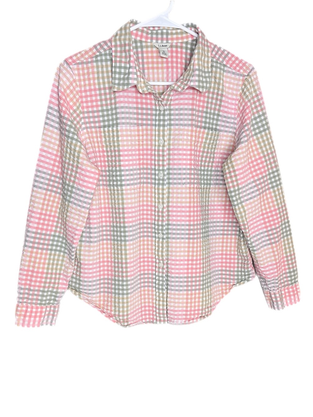 LL Bean Button Up Shirt Women’s Size Medium